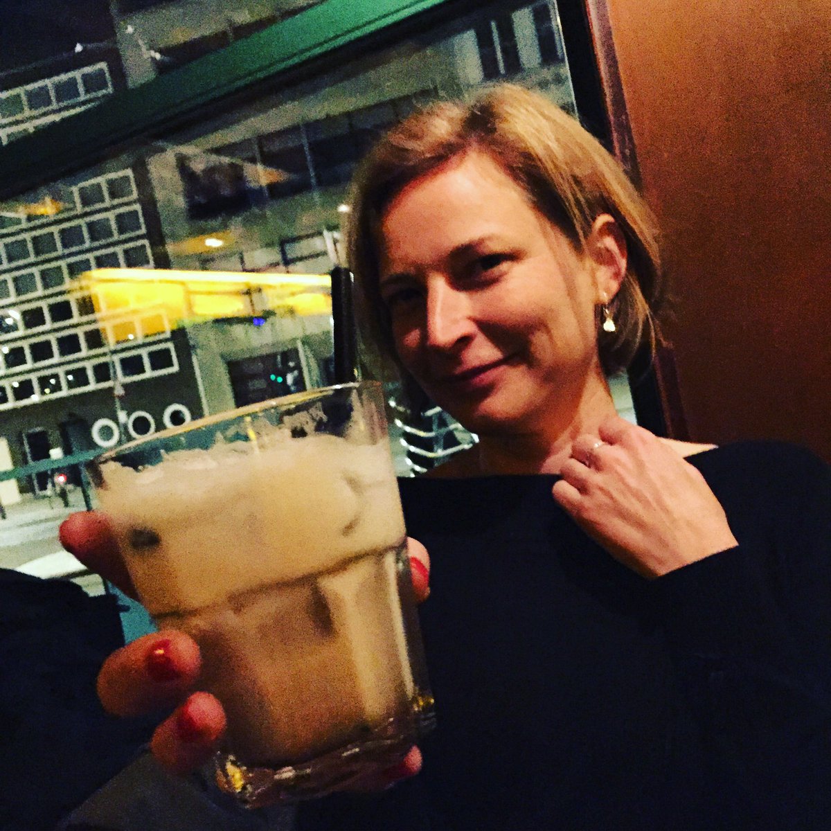 Antwerpen after party. White Russians represent. #waumansvictoriavoorjaarstour cc <a href="/LebowskiBooks/">Lebowski Publishers</a>