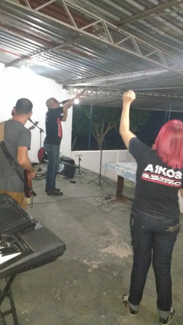 AikosOficial's tweet photo. #aikos
#aikosrock
#aikosmundosubmundo
#aikoslive https://t.co/mBKjyqIX6J