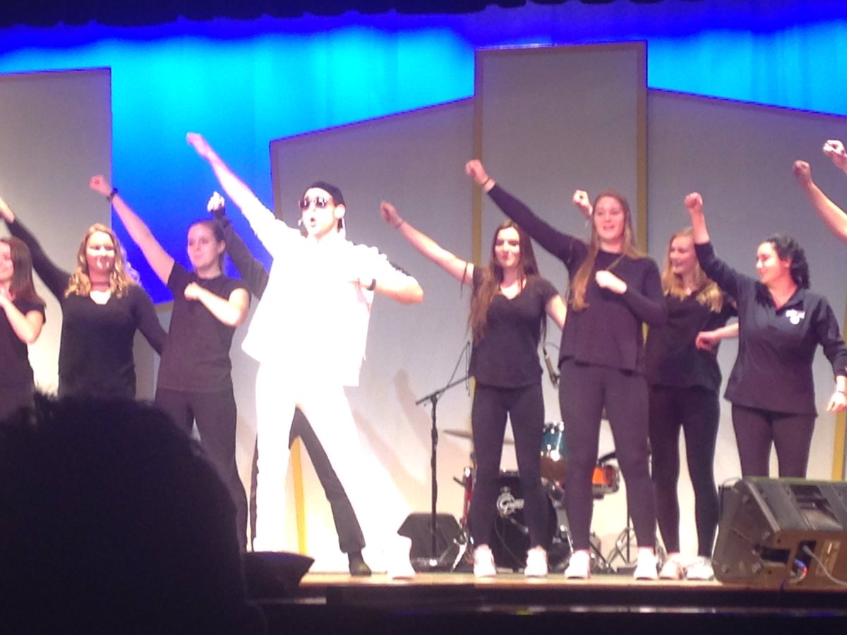 RFH_Regional's tweet image. More pics of our talented staff and students.