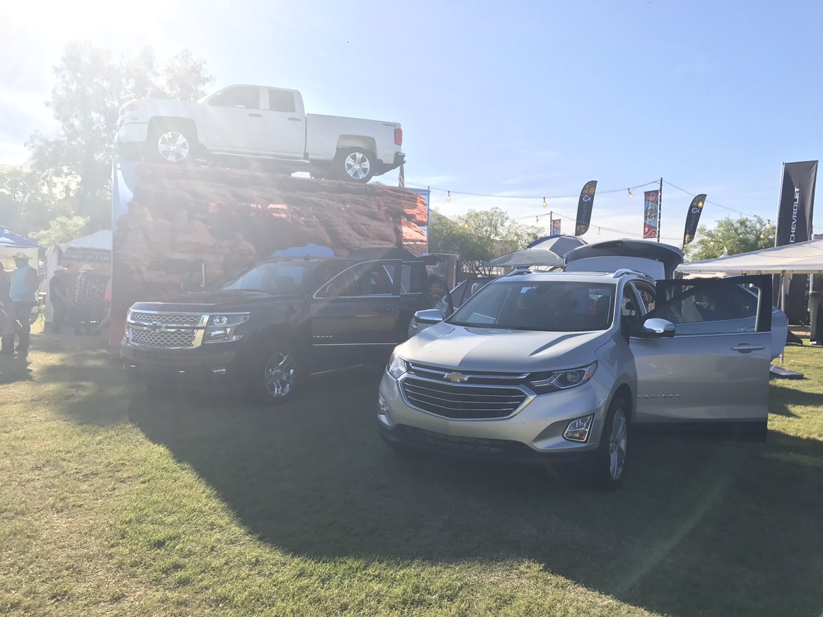 ValleyChevy's tweet photo. Cars up high and cars down low! #ChevyLovesCT #CountryThunder https://t.co/561RMtABzg