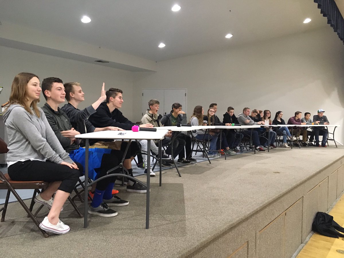 UpperColAcademy's tweet photo. #KnowledgeBowl at UCA's #AcademyDay! Thanks to everyone who came today! https://t.co/RsgHeVf9q7