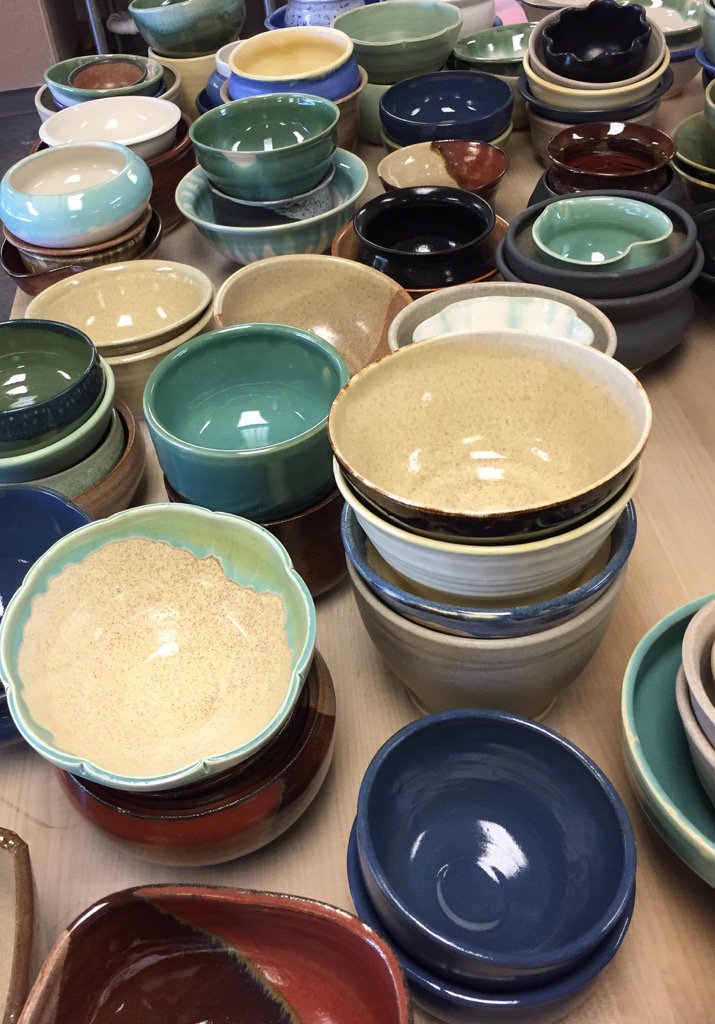 BrainPowerBowls's tweet photo. So many beautiful Bowls for BrainPower! Thurs., April 13, 11am - 7pm, Diamondhead. #one91 #foodforkids #soupandbread https://t.co/w8v7ygSmor