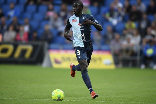 DonFcgb's tweet image. Selon @lequipe le latéral gauche du @HAC_Foot @ferland_mendy est la priorité des dirigeants @girondins pour la saison prochaine ! #Girondins