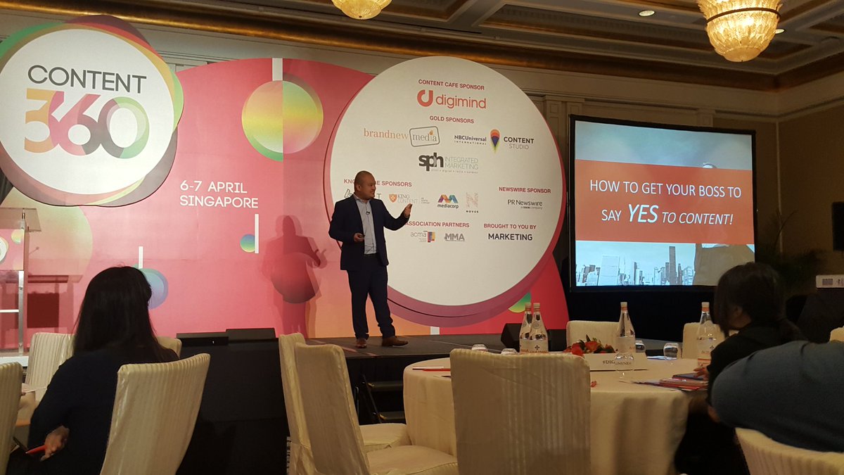chrizlarin's tweet photo. @GentingMalaysia Nicco Tan: customers who buy ur products are becoming audiences who want to hear ur stories #Content360SG #NovusAsia360 https://t.co/waPWtUtx48