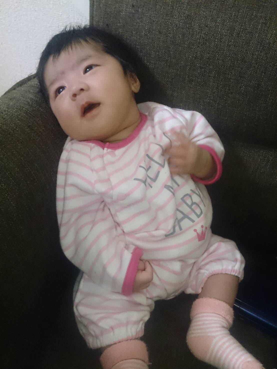 西原 涼太 やっぱり子供ってかわいいなー 早く二重にならないかなー たまに二重になるんだけどなー 叶和は目開いたときから二重だったのになー T Co 2rwmllgc6v Twitter
