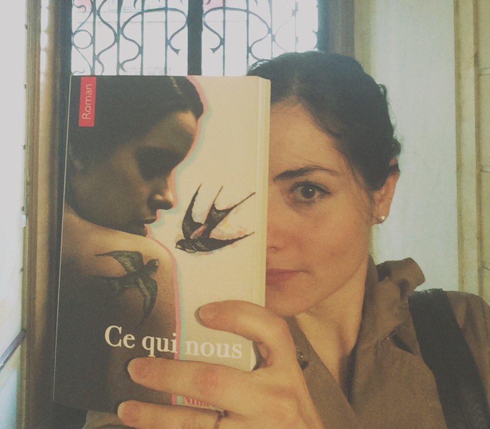 NinaFrey_'s tweet photo. Avec grande impatience et 🦋 dans le ventre, voici enfin la couv & résumé de
| Ce qui nous oppose |...
#RomanceRock #Paris #Mai2017 #TINAX 😊 https://t.co/fHq5eK7570
