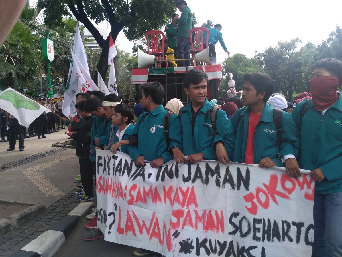 Ketika ada pembangunan di NKRI itu bukan kepentingan rakyat, maka satu kata yakni LAWAN !!
#ReklamasiUntukSiapa