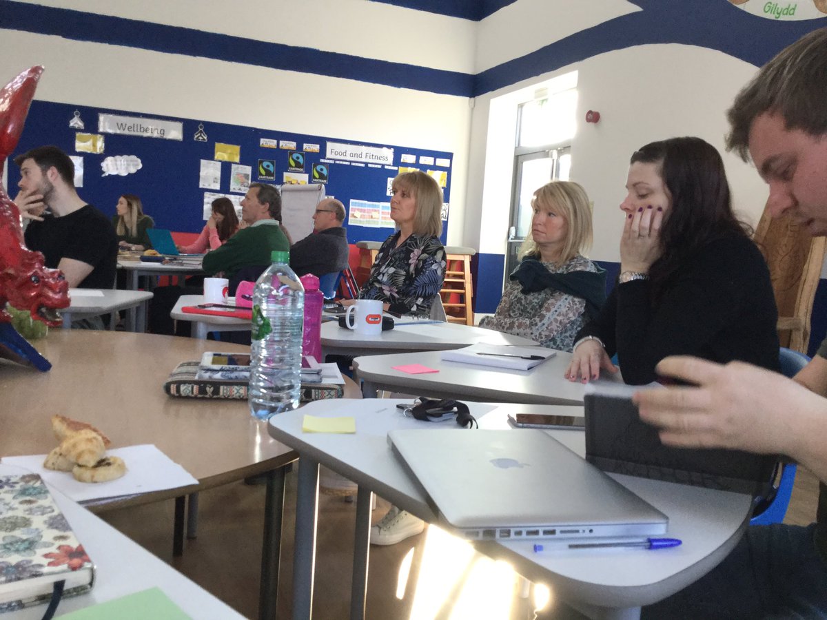 ysgolyddraig's tweet photo. #selfeval17 roarsome to see so many @ysgolyddraig self Evaluation day https://t.co/FhS4WWtpbm