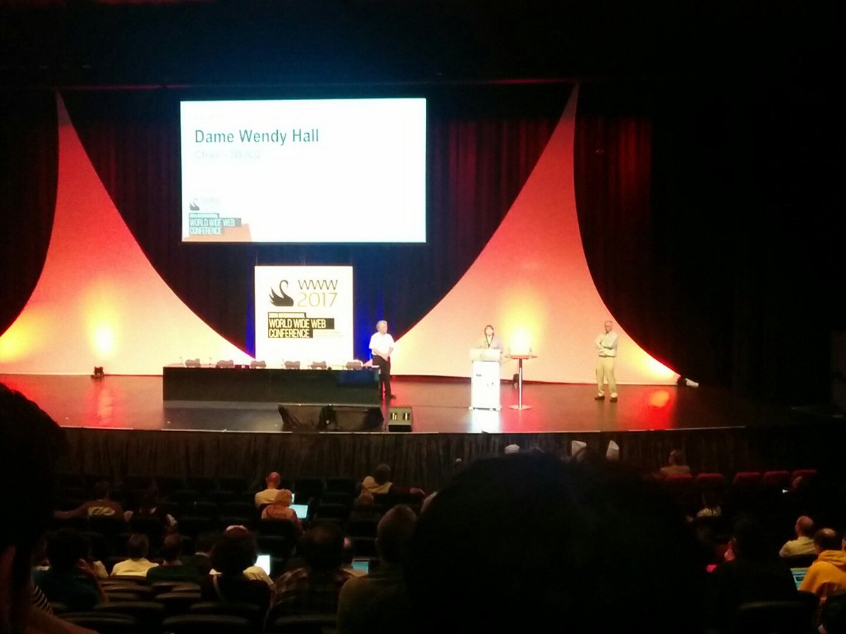 lespin's tweet image. @DameWendyDBE announces that #WWW will be called #TheWebConference from now on...Bye bye #www2017