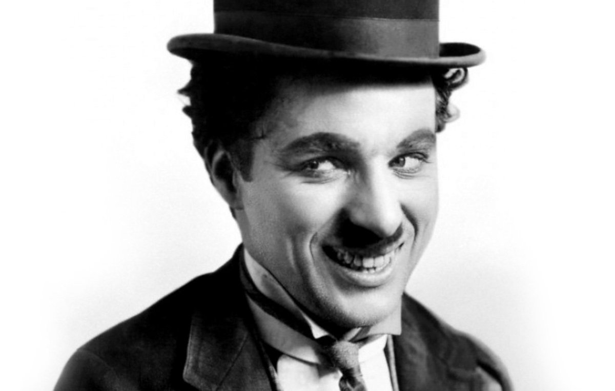 Benim acım birinin gülüşüne sebep olabilir. Ama benim gülüşüm asla birinin acısına sebep olmamalı..

Charlie Chaplin