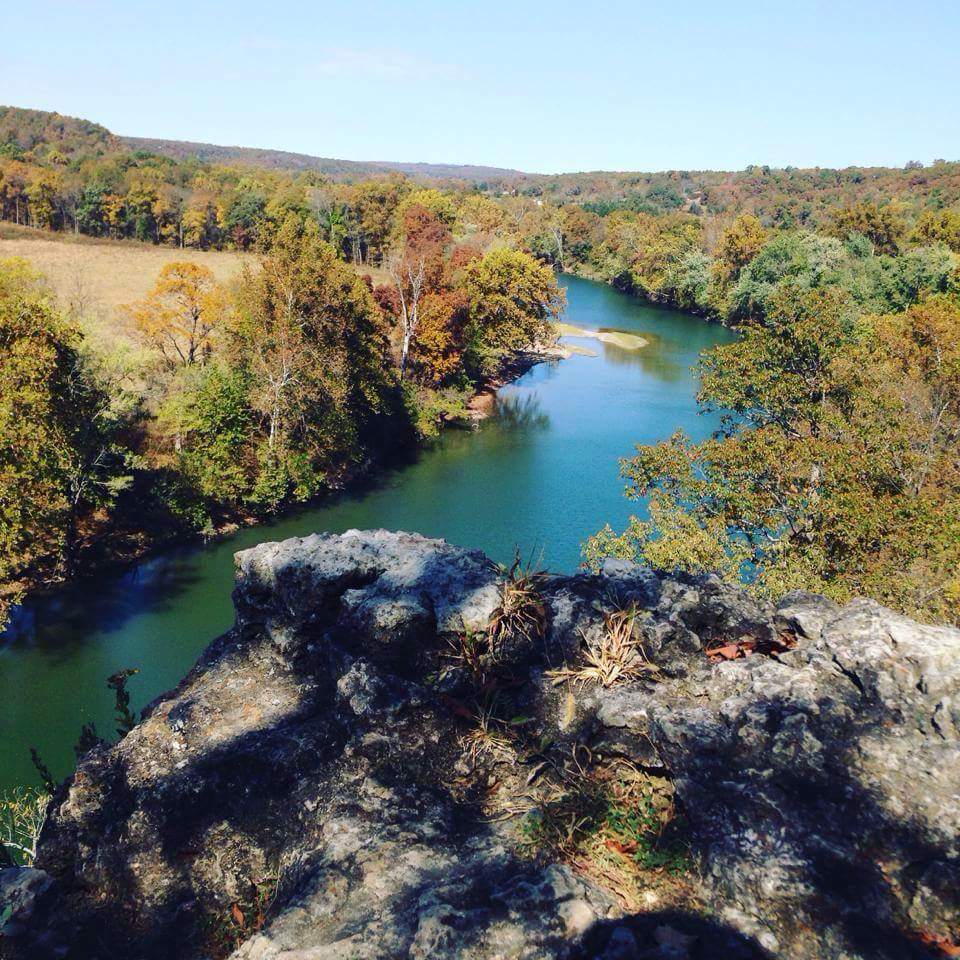 slupardus09's tweet photo. I miss being able to go to my spot and just get away from everyone! #Missouri #countrygirl #naturephotography #beautiful https://t.co/9hYw1h8ZGy