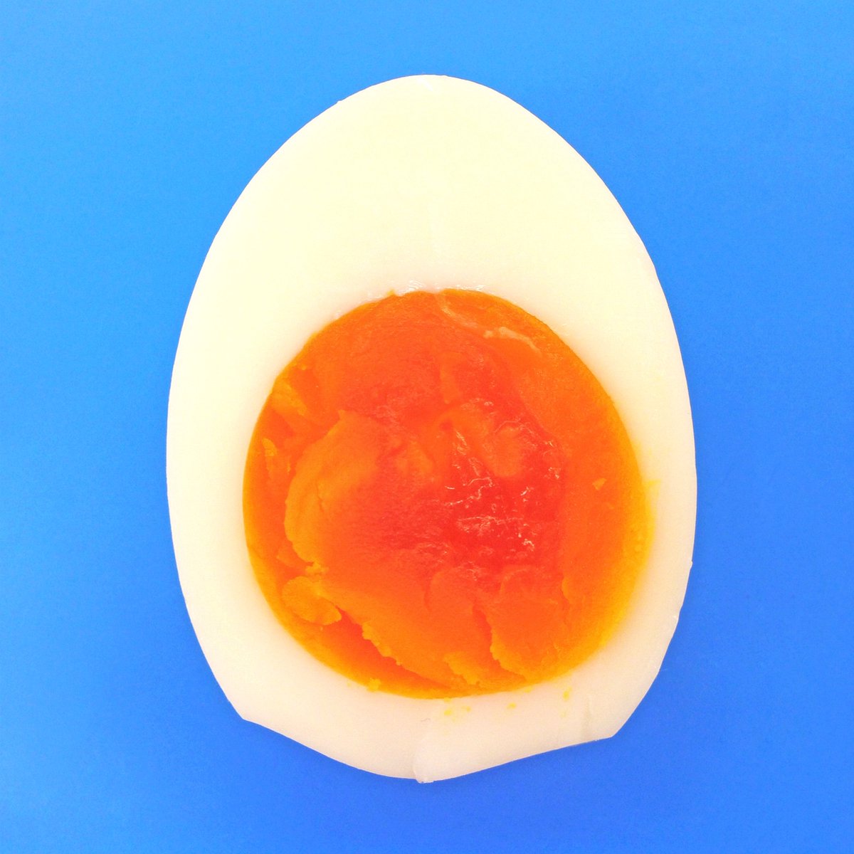 アイコン卵 Twitter પર Twitterの卵アイコンが廃止になり人型アイコンで通知欄が寂しくなったから実写版フリーアイコンを作りました 卵アイコンの断面です いただきます ご利用ください
