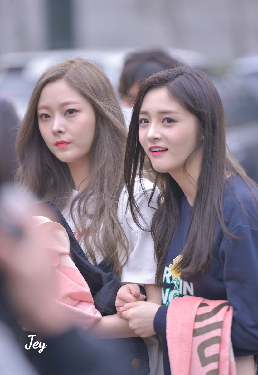 amiyurihimei's tweet photo. 「preview」 170407 뮤직뱅크
#프리스틴 #PRISTIN
#은우 #정은우 #Eunwoo #ウヌ 
 #결경 #주결경 #jieqiong #キョルギョン https://t.co/fd4DU5UiLJ