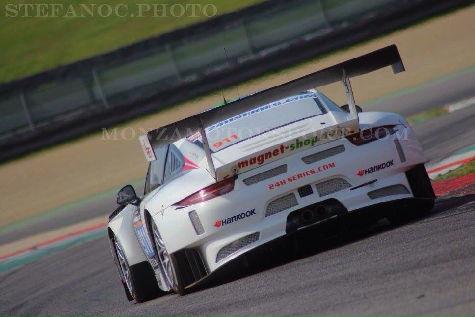 ciabattoni68's tweet photo. @MugelloCircuit @24HSERIES Ph @Monzamtsprt https://t.co/P28pvchPbo