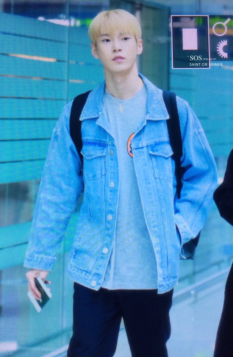 SOS960201's tweet photo. 170407인천출국

귀여워

#NCT127 #도영 #김도영 https://t.co/nk0PCzbotm