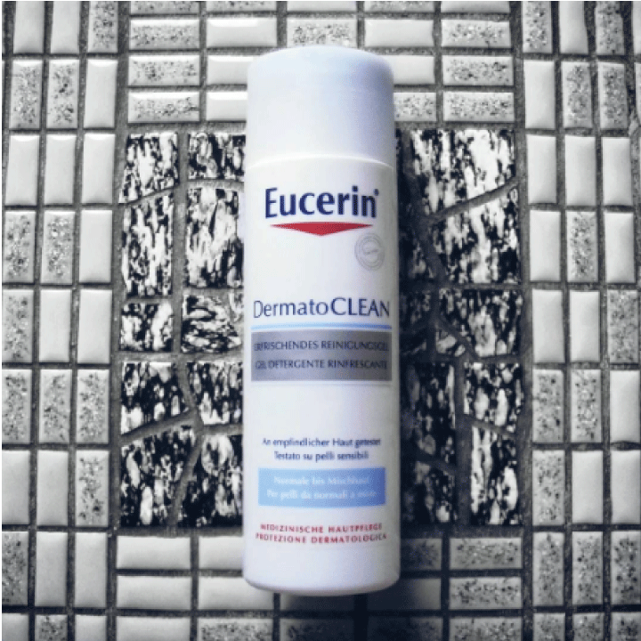 Tucomodidad's tweet photo. Limpia a fondo y elimina el maquillaje de forma eficaz. https://t.co/IBfptczyST #tucomodidad #eucerin #dermatoclean https://t.co/pLIZdmJ4s8