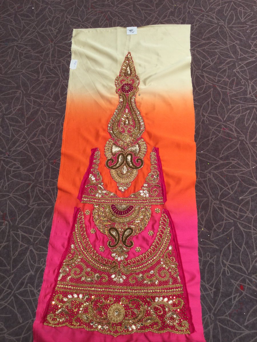 suryasarees's tweet photo. Lehengas #Bridaldresses #Intricate motifs #Suryasarees #Weddings
#Indiandresses https://t.co/DMoYHzBVv2