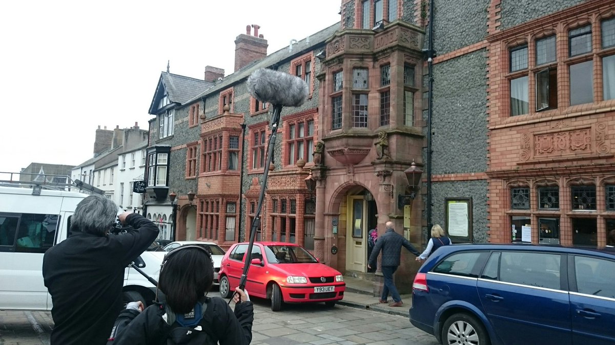 <a href="/CastleHotelLtd/">Castle Hotel Conwy</a> great 1st night stay &amp; fabulous food for all the Japanese film crew &amp; I <a href="/GoNorthWales/">Go North Wales 🏴󠁧󠁢󠁷󠁬󠁳󠁿</a> @WalesJapan <a href="/ConwyVisit/">Visit Conwy</a>