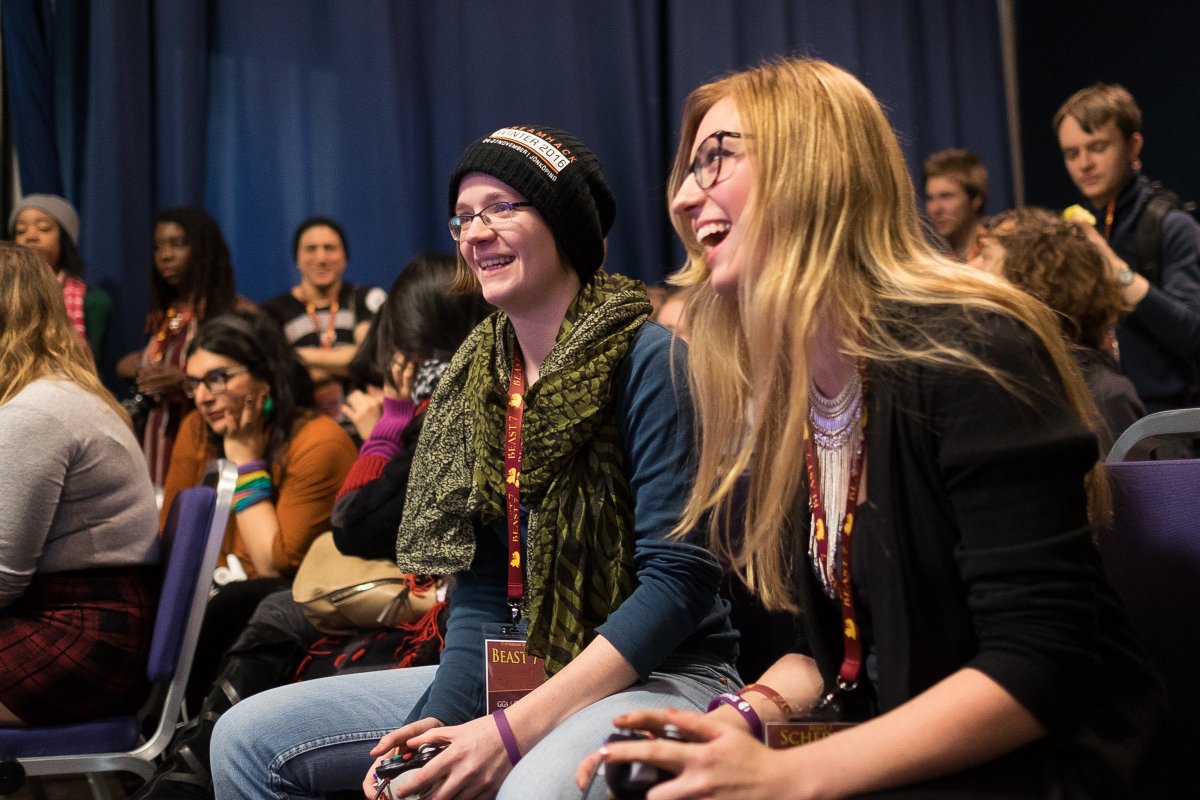 Smash_Sisters's tweet photo. Apologies for the delay, but photos from #SmashSisters at #Beast7 are now uploaded on our Facebook page! Check it » https://t.co/lTHUqfeb1x https://t.co/O40PsYVWlY