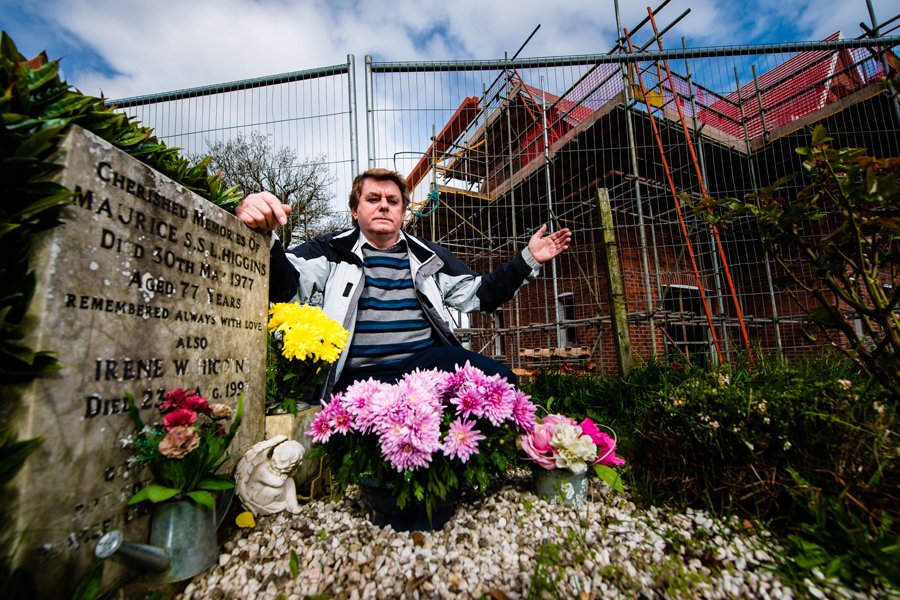ShropshireStar's tweet photo. Rest in peace? Building site just metres from Shropshire graves #shropLL https://t.co/72LzXNpvFU https://t.co/qGoQRPLzwm