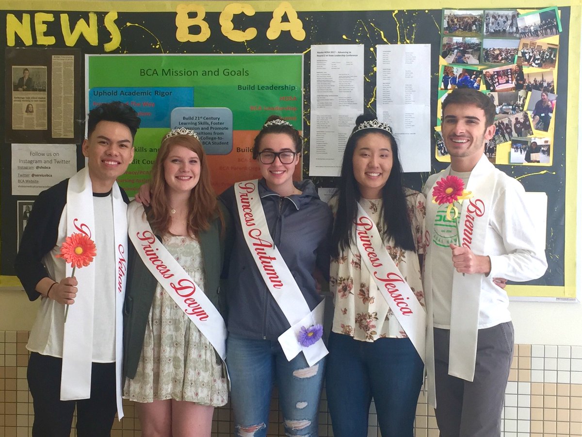 ServiceBCA's tweet photo. #BCAfam Prom Royalty 2017. Have fun Seniors!⚘🏩👑 https://t.co/8Yqr0TihSU