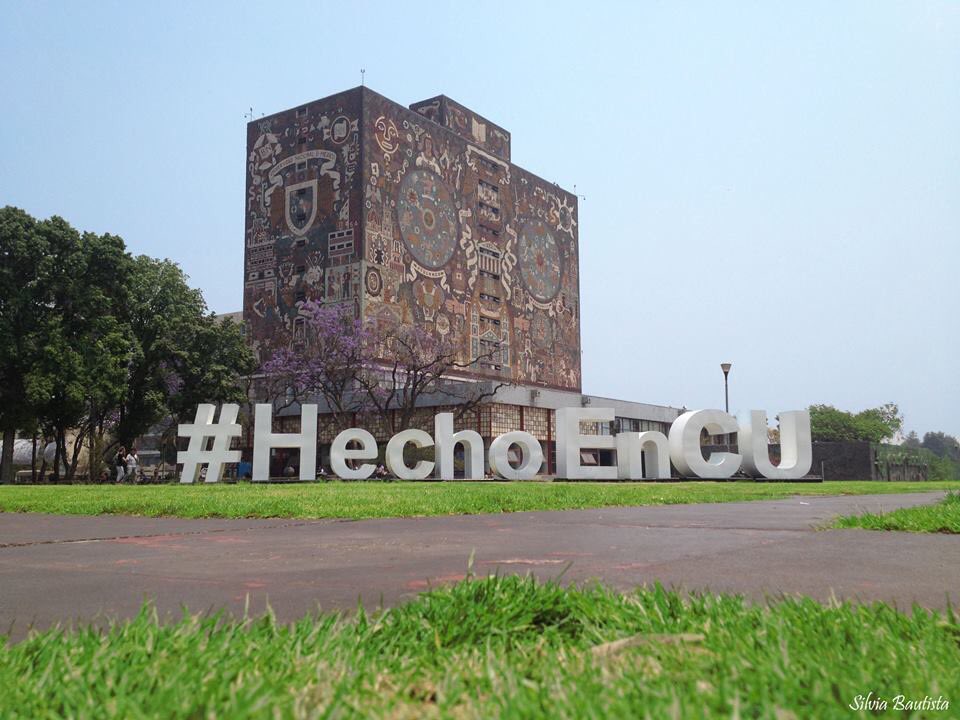 silybe's tweet photo. De visita en la #UNAM <3
#OrgulloUnam #CU #AlmaMater #Imagen #FelizViernes #AlgoTeIbaADecirPero #UNAM https://t.co/PNsUIGy4wO