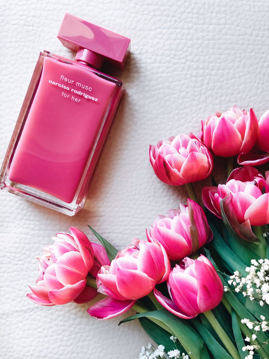 C'è un nuovo profumo di primavera nell'aria. 🌺#myfleurmusc #narcisorodriguezparfums #beautyreporter #fragrance @glamouritalia