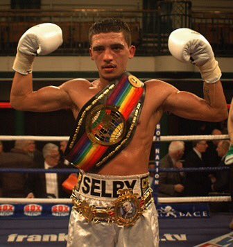 JamieSanigar's tweet image. FIGHT DAY!!! Can Robbie Turley follow @jamiearthur888 &amp;amp; @leeselby126 to be our third Welsh boxer to win a Commonwealth Title? 🏆💥🥊 #YFfeit