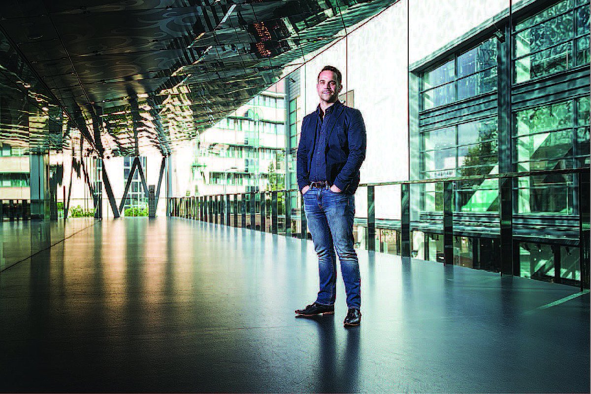 HAVASLYNXEU's tweet image. #WorldHealthDay X #HealthcareHeroes = Jimmy Endicott, his SMS helpline helps young people with #depression healthcare-heroes.com/heroes/jimmy-e… #WHD2017