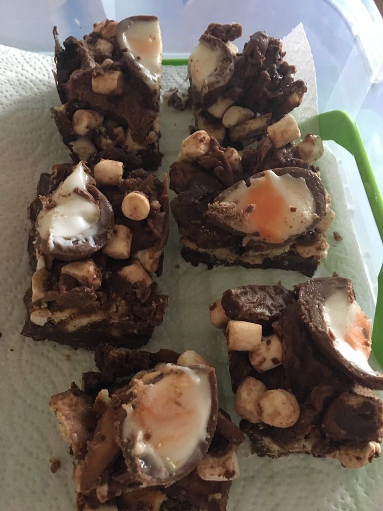 Sam_dsn's tweet photo. Want to make the most of the nice weather? Pop into Great Leighs village hall for a drink and homemade cake 12-4 ☀️️ https://t.co/kM4C5nQ9TO