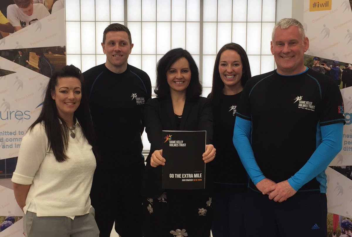 Lovely having @CarolineFlintMP on the Doncaster GOT this morning <a href="/DameKellysTrust/">DameKellyHolmesTrust</a> <a href="/FlyingFutures/">Flying Futures</a> @mybriteside <a href="/andrewbridge6/">Andrew Bridge</a> <a href="/Jennywallwork/">Jenny Louise Wallwork 💙</a>