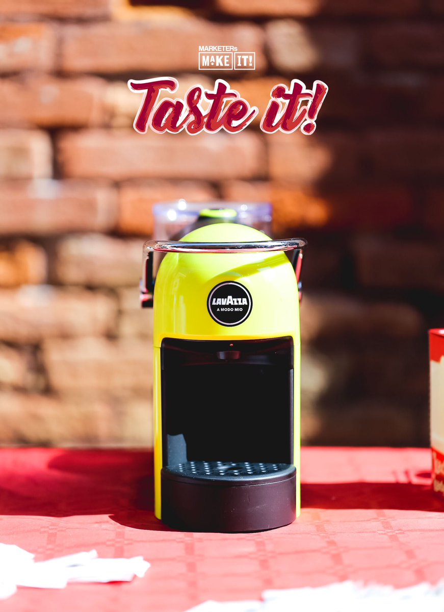 Anche al #MakeIT17 il suo aroma naturale ci ha ricaricato di energie! Ringraziamo <a href="/Lavazza/">Lavazza</a>, nostro Main Partner! ☕️