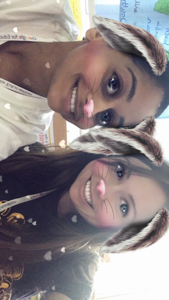 sharikalaw8's tweet photo. @edtechteam @HarlingWendy @emzybee89 #getting educated #googlesummit #bahrain2017 https://t.co/hUzXqwLeZI