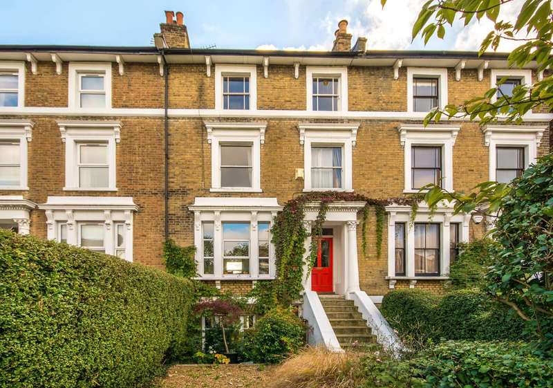 Gilli_Londres's tweet photo. Harlesden,Leyton, Forest HIll? Ces quartiers oubliés de zone 3 où 1 appart' 2 pièces coûte 360 000£ font fureur!
#affordablehousing #London https://t.co/6reTvV88ec