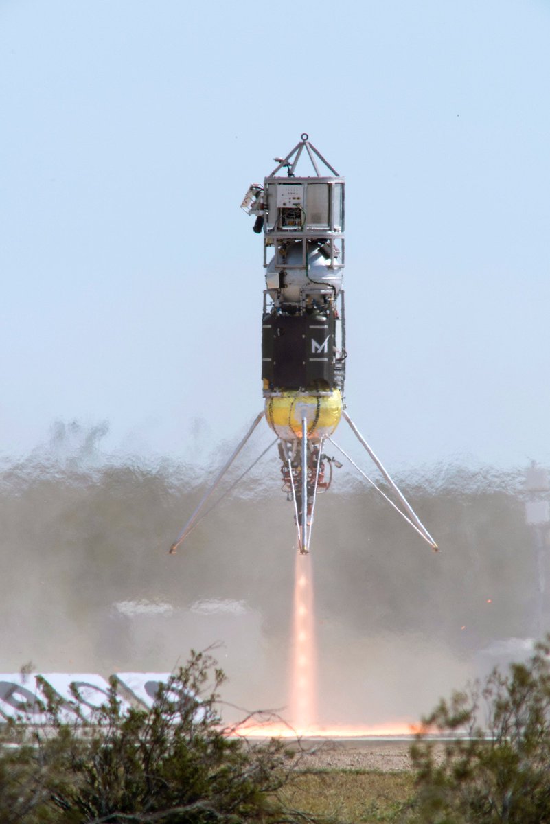 mastenspace's tweet photo. LIFTOFF! Xodiac and COBALT flight testing a new generation of precision landing technologies. #We<3Science https://t.co/dEXVK01prA