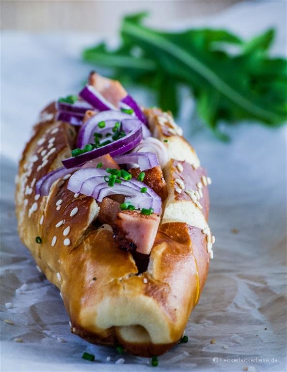 Gefüllte Laugenstangen
bit.ly/2nKrRUJ
#foofblogger, #kochprofis, #rezepte, #laugenstangen, #lecker