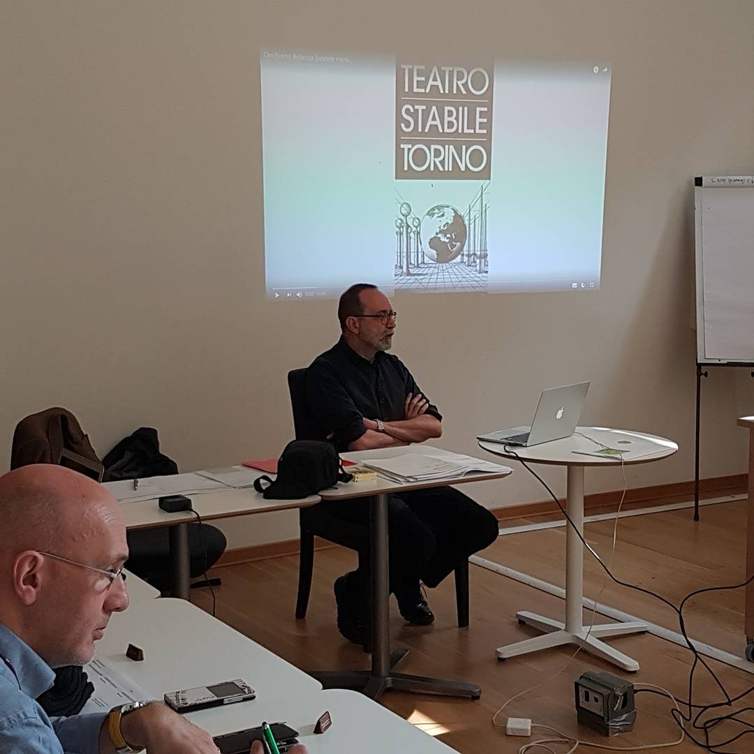 ArteCultuRocks's tweet photo. @VacisGabriele #nonrinuciate a fare #innovazione #culturale #opemind!!!! #Spothezebra https://t.co/SgVqjTNtNe