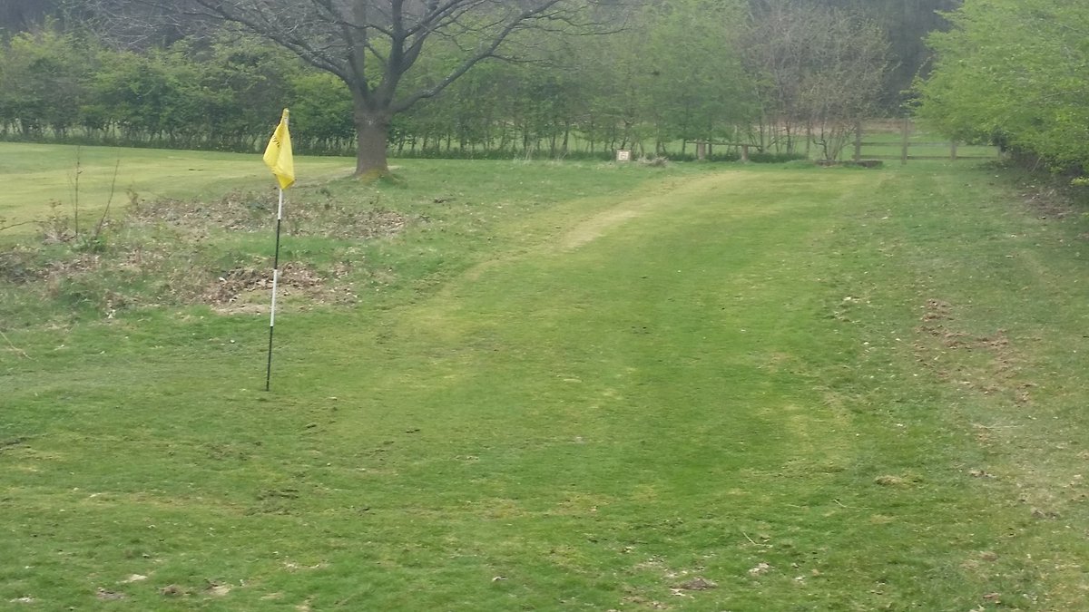 LickeyHillsGolf's tweet photo. Kiddies tri golf update
cut , & holes cut
bunkers raked
Ready for easter holidays
#easrer #kids £1-20 @B31Voices #bromsgrove #longbridge https://t.co/u3b0p3137G