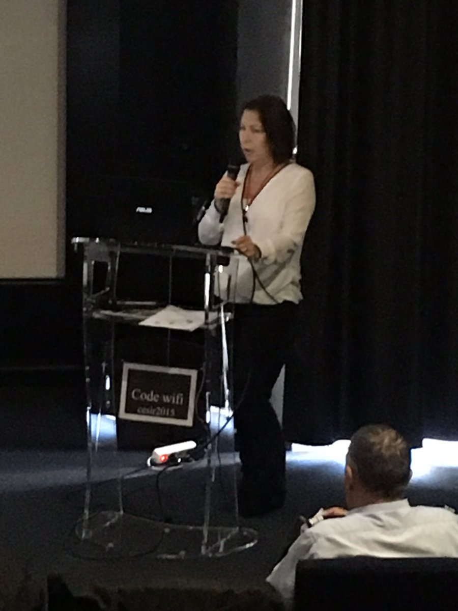 JJBOZA's tweet photo. #WildfireConf_2017 @CEREN_Valabre Explanations on global approach by research &amp; field experience for personal protective equipt N.Bozabalian https://t.co/0RTohrqmMT