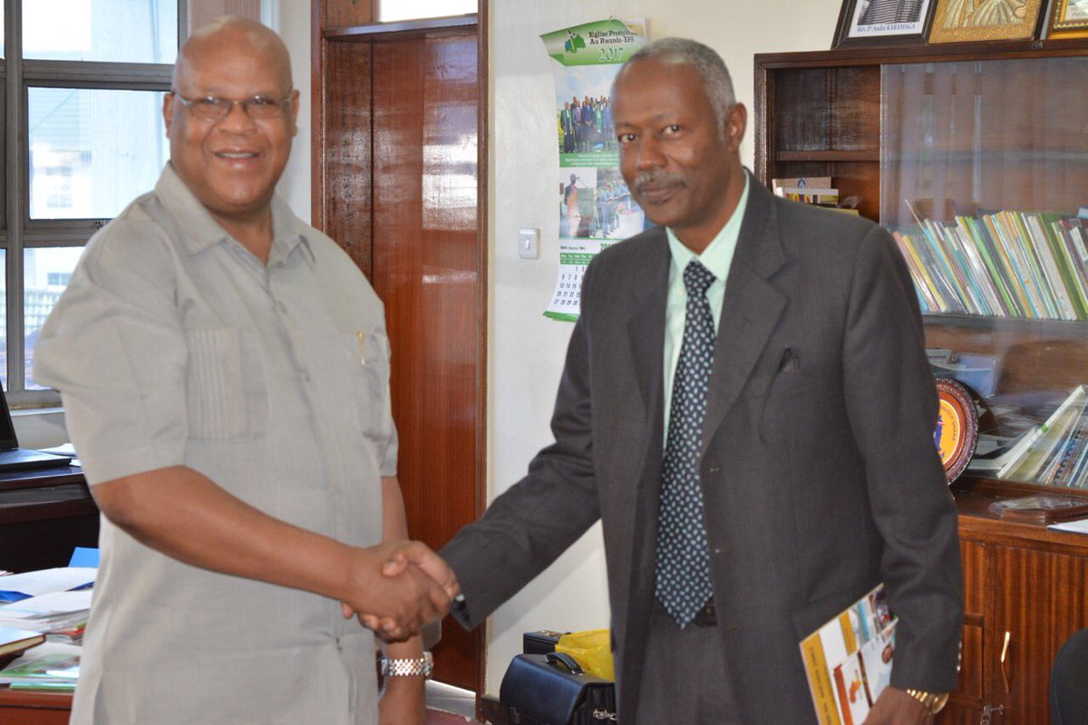AaccCeta's tweet photo. Amb.Elsadig Abdalla paid courtesy call to @AaccCeta W @dr_karamaga assures role of #RelLeaders in ensuring #Peacebuilding efforts in #Africa https://t.co/M6ChIHWaxy