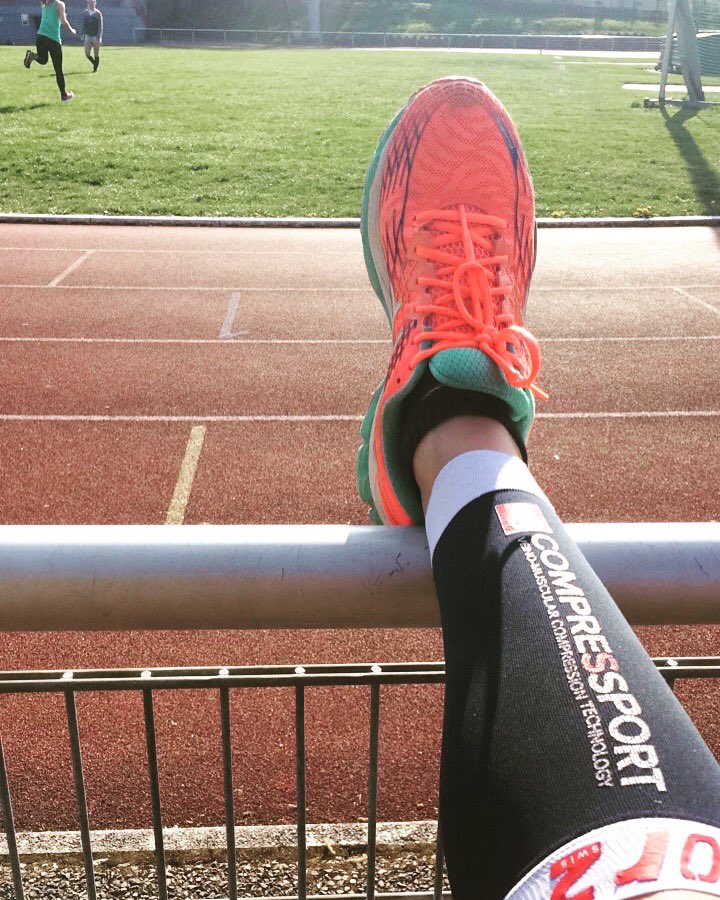 MNunez_88's tweet photo. Tiempo de reflexión! 🏃🏻♀️🌍
#running #recup #dayoff #work #printemps #soleil #compressport #proR2 #esbf https://t.co/kxtybwCLeK