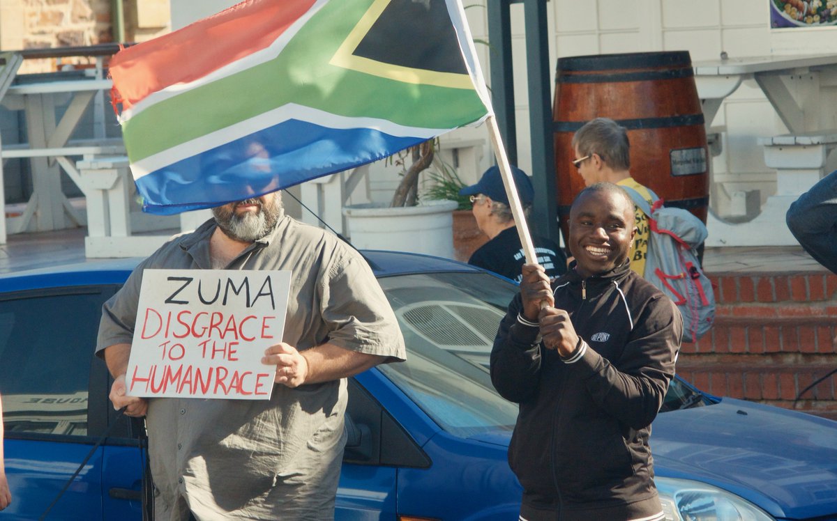 LubbeDieter's tweet photo. Trusting for a New Day #South_Africa #END_corruption #SpeakLIFE #Protest_Action #SimonsTown https://t.co/PfsV82DTuK