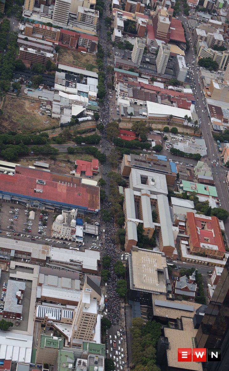 ewnreporter's tweet photo. #AntiZumaMarches Thousands of people making their way to the Union Buildings. CE https://t.co/Dnz9x17c9M