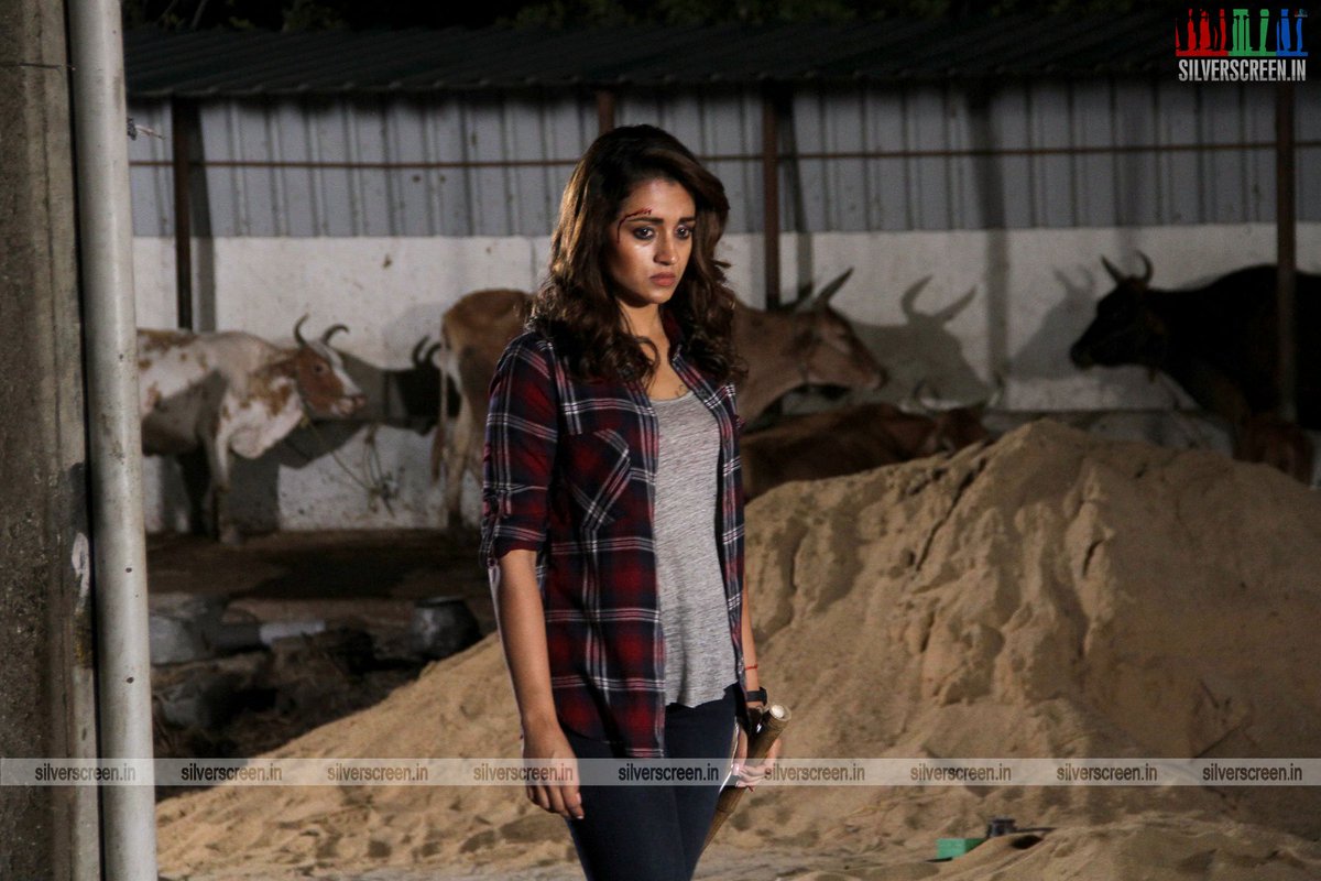 silverscreenin's tweet photo. New stills from @trishtrashers's film #Garjanai. 
More in our gallery: https://t.co/MU66GidIUh #Trisha https://t.co/tUmoKNQWKq