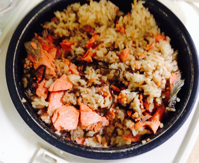 半年前の新米があったので炊き込みゴハンにしました! 