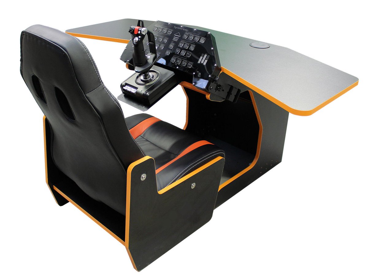 GameCommanderUK's tweet photo. We're thrilled to introduce the Elite Dangerous themed #GameCAB Spacer with the NEW Game Commander! #FridayFeeling https://t.co/Um9Lada3rl