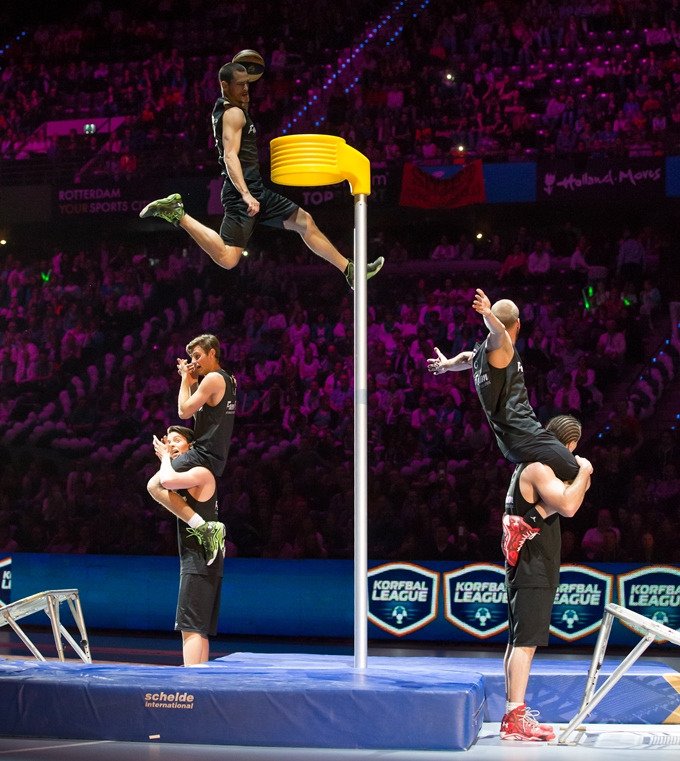 Eric Geijtenbeek, event manager KNKV, over de #korfbalfinale met Face Team: 'We gaan er een spektakel van maken!' bit.ly/2oIfHRd
