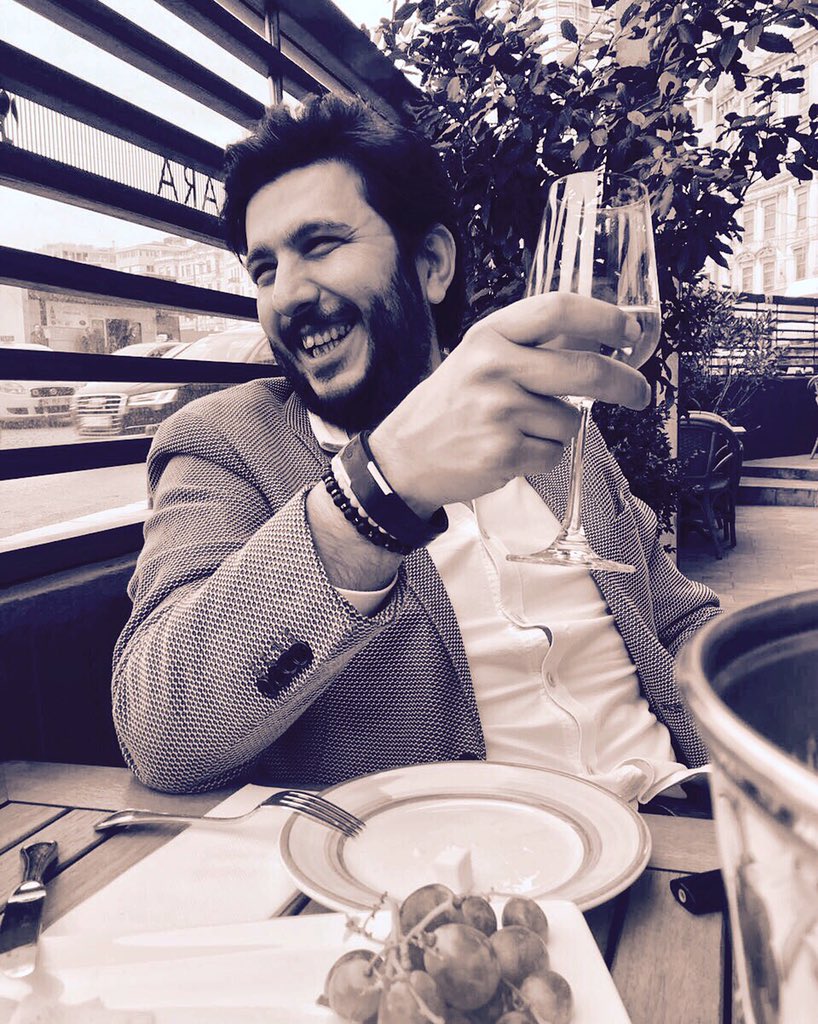 ErcehanGungor's tweet photo. #sakallı #sakallıE7 #E7Sakallı #ercehan https://t.co/DbwRP4ti1x