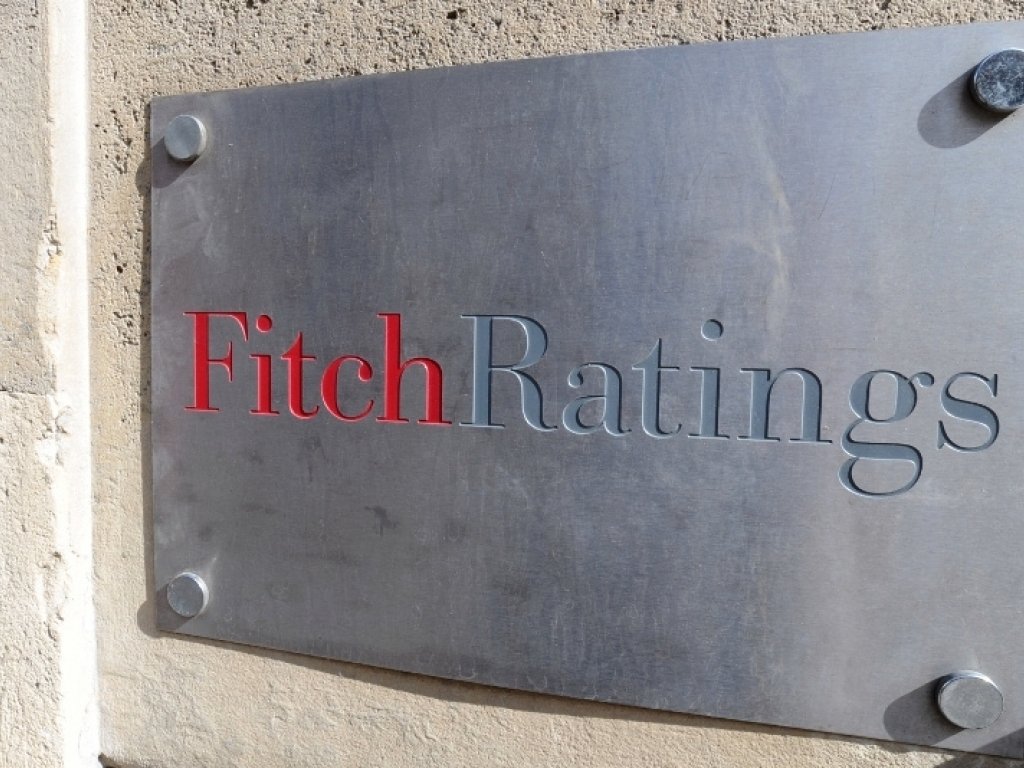 #Fitch also downgrades South Africa to #junkstatus. goo.gl/ebrSkg #CabinetReshufle #AntiZumaMarches #AntiZumaMarch