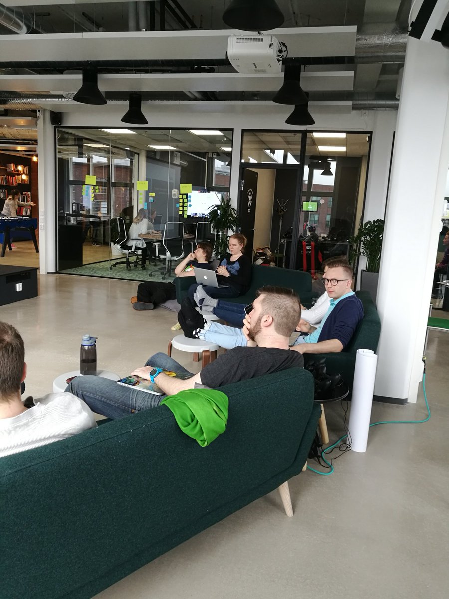 Jarkko_Moilanen's tweet photo. #API management and developer experience at @futurice #wwweeklies by @APInf_io Taija and Jarkko https://t.co/RSvGC2JAzh